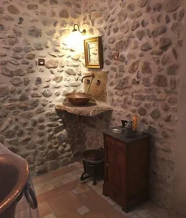Mas Des Armouriers Violès